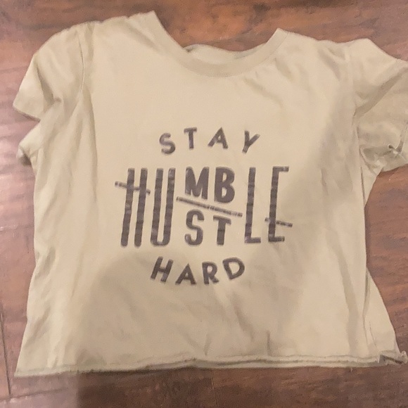 Cropped Bundle! - Picture 2 of 5